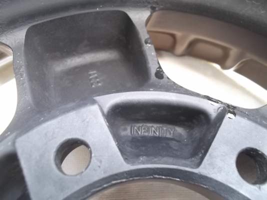 ล้อขอบ 15 INFINITY