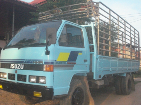 ขายด่วน ISUZU NKR 110 แรงม้าสภาพสวยรถห้างแท้ครับ ขายด่วน ISUZU NKR 110 แรงม้าสภาพสวยรถห้างแท้ครับ