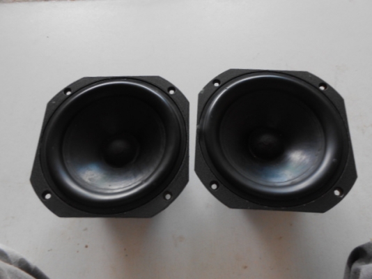 ลำโพง 8 นิ้ว FOCAL รุ่นใหญ่