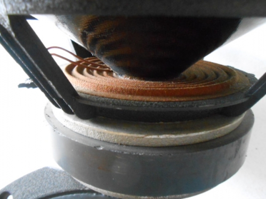 ลำโพง 8 นิ้ว FOCAL รุ่นใหญ่