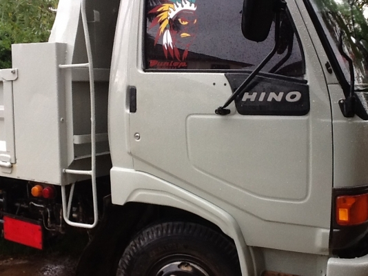 ขายหกล้อดั้มเครื่อง120แรงปี40รถห้างแท้ๆดั้มสามมิตรแอร์เย็นพร้อมใช้งานคับ