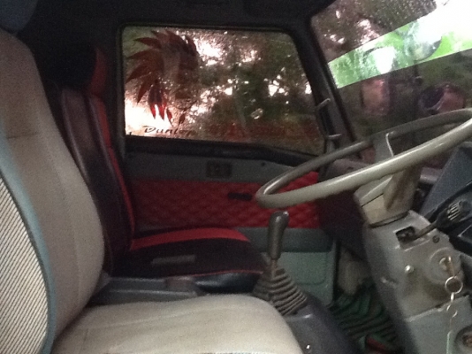 ขายหกล้อดั้มเครื่อง120แรงปี40รถห้างแท้ๆดั้มสามมิตรแอร์เย็นพร้อมใช้งานคับ