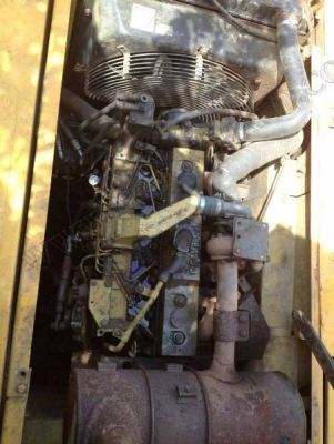 แบคโฮ KOMATSU PC200-6 แบคโฮ KOMATSU PC200-6