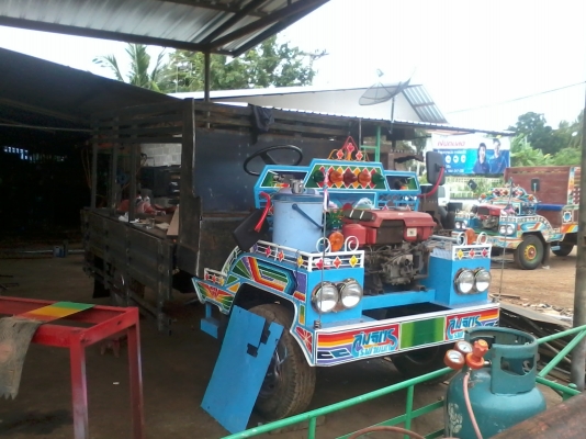 ขายอีแต๋น/พร้อมเครื่อง/กระบะเหล็ก/พื้นไม้ โทร 081-0745778(เสร็จแล้วจ้าใครติดตามอยู่มาทดลองขับได้)