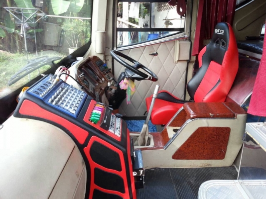 ขายรถบัสแอร์ 8ล้อ 2ชั้น