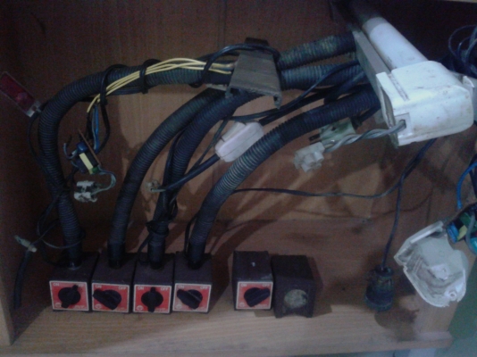 ขายสวิทย์แม่เหล็ก ขายสวิทย์แม่เหล็ก