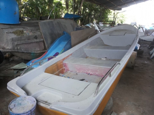 ขายเรือไฟเบอร์ลำเปล่า ขนาด 15ฟุตป้ายแดง ราคาถูกๆ ขายเรือไฟเบอร์ลำเปล่า ขนาด 15ฟุตป้ายแดง ราคาถูกๆ