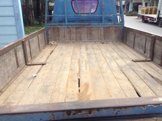 Isuzu หกลัอสั้นTL กระบะยาว 3.2เมตร รถห้างแท้ เครื่อง 85 แรง กระบะไม้ ขับดี เครื่องดี กำลังดีมาก ซัซซี่สวยๆ เดิมๆ ภายในเดิมๆ ขายตามสภาพ 180,000 Isuzu หกลัอสั้นTL กระบะยาว 3.2เมตร รถห้างแท้ เครื่อง 85 แรง กระบะไม้ ขับดี เครื่องดี กำลังดีมาก ซัซซี่สวยๆ เดิมๆ ภายในเดิมๆ ขายตามสภาพ 180,000