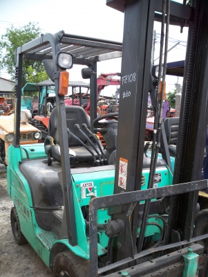 ฮั้วเฮงหลี อินเตอร์เทรด   แหล่งรวมรถมือสองที่ใหญ่ที่สุดในประเทศไทย