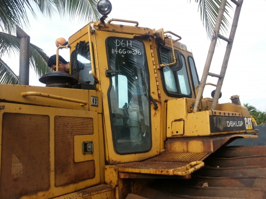 ขาย D6H เกรีย เทาะ  เอกสารอินวอย เก่านอกแท้