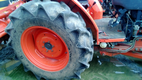 KUBOTA L4508 DI  ชั่วโมงน้อย พร้อม โรตารีตราช้างเอาไปเลย