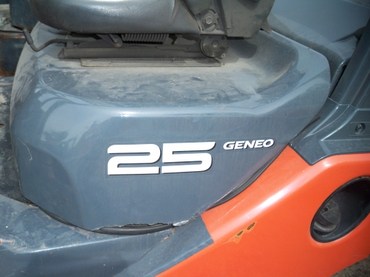 ฮั้วเฮงหลี อินเตอร์เทรด   แหล่งรวมรถมือสองที่ใหญ่ที่สุดในประเทศไทย