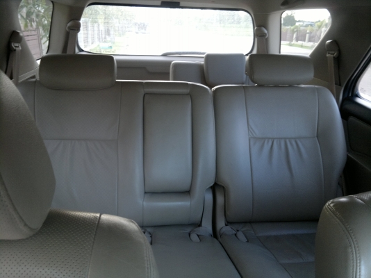 ขายรถยนต์นั่ง TOYOTA  รุ่น FORTUNER