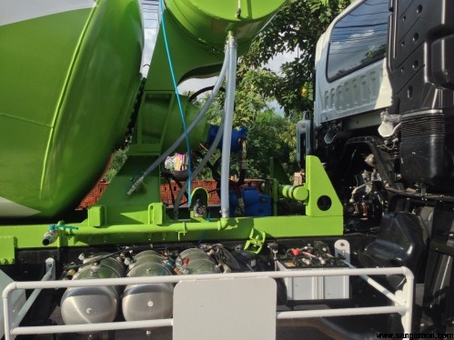 รับต่อรถโม่ปูน 6 คิว