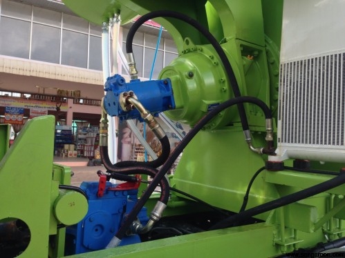 รับต่อรถโม่ปูน 6 คิว