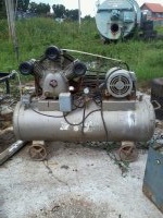 ขายปั๊มลม 10แรง พร้อมใช้งาน