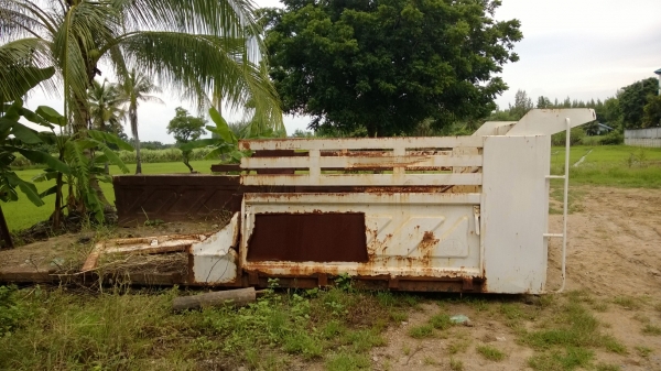 กระบะสามมิตรพร้อมดั้ม   สำหรับสิบล้อฮีโน่