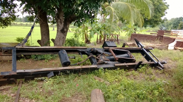 กระบะสามมิตรพร้อมดั้ม   สำหรับสิบล้อฮีโน่