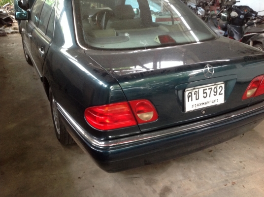 ขายแล้วครับ w210 ปี97 e200 440000 b