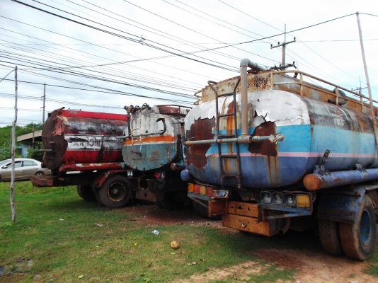 ขายด่วนรถสิบล้อFN215kรถนํ้า6D15โบช้วงล้างเบรดใหญ่ทิฟฟี้ ขายด่วนรถสิบล้อFN215kรถนํ้า6D15โบช้วงล้างเบรดใหญ่ทิฟฟี้