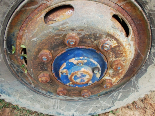 ขายด่วนรถสิบล้อFN215kรถนํ้า6D15โบช้วงล้างเบรดใหญ่ทิฟฟี้ ขายด่วนรถสิบล้อFN215kรถนํ้า6D15โบช้วงล้างเบรดใหญ่ทิฟฟี้