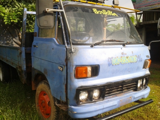ขายหกล้อเครืองISUZU 85แรงสภาพเดิมๆเครืองดีคัชซีสวยกะบะยาว4.30เมตรขับดีมากๆ  ราคาคุณแต๋น เอกสารซื้อสันญาซื้อขาย ไม่มีเล่ม