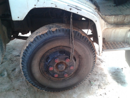 ขายหกล้อ IHNO117แรงยาว5.50เมตร สภาพเหมาะสำหรับต่อดั้มหรือติดเครน ช้วงล่างใหญ่ Fน้าFหลัง เกียร์ร็อก6เกียร์ครับ