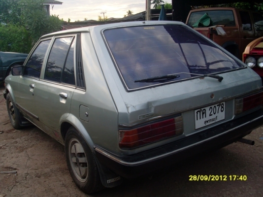 ขายmazda323 5ประตู พร้อมใช้ ราคา28000บาท