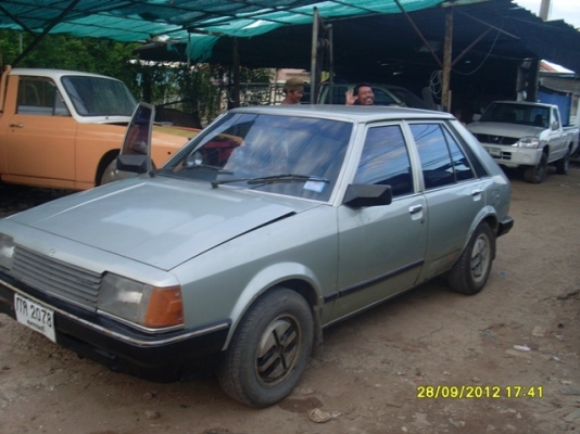 ขายmazda323 5ประตู พร้อมใช้ ราคา28000บาท