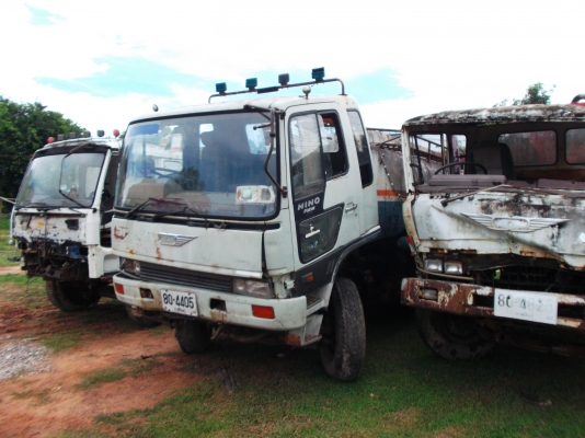 ขายด่วนรถสิบล้อFM1M2เพลารถนํ้าเครือง220แรงไมมีเล่ม