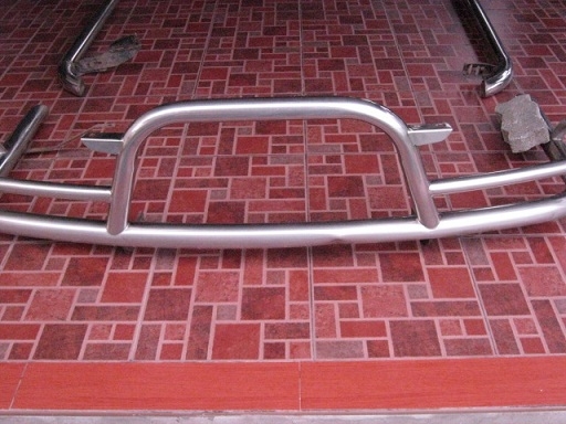 กันชนแสตนเลสรอบคันของหัวจรวด สภาพดี ครบทุกชิ้น เพิ่งถอดออกครับ