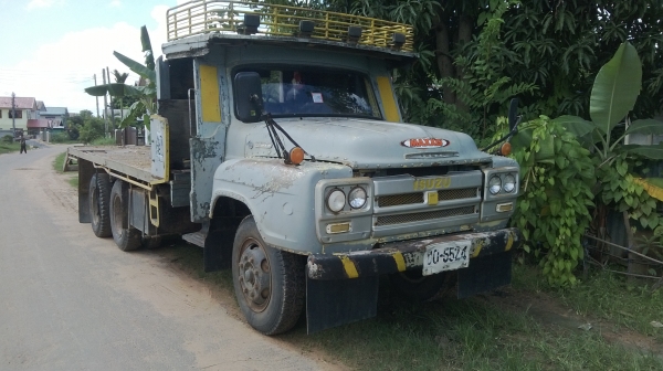 ขายรถสิบล้อ เพลาเดียว เครื่อง6BB1 ทะเบียนพร้อมโอน มีสโลด้วย