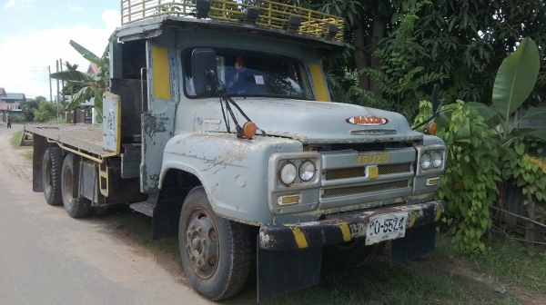 ขายรถสิบล้อ เพลาเดียว เครื่อง6BB1 ทะเบียนพร้อมโอน มีสโลด้วย