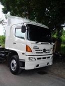 HINO 330