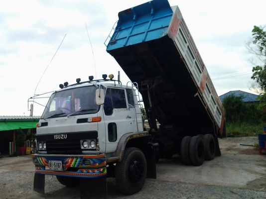 ขาย ด่วนอีซูซุจำโบ้200  2เพลาดั้ม พร้อมลุยๆๆๆ