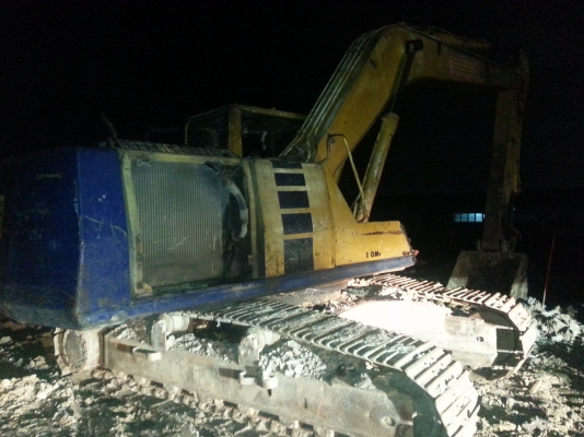 ขายแม็กโค โคมักซุ PC 200-5  ไม่มีเอกสาร