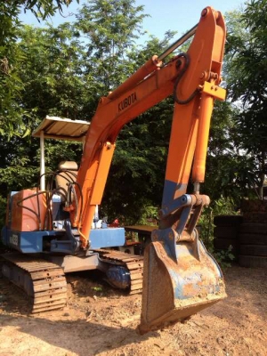 ขาย KUBOTA KH-033