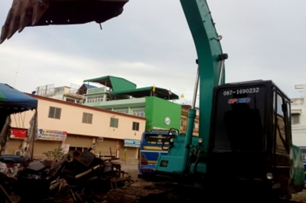 KOMATSU PC100-5 KOMATSU PC100-5
