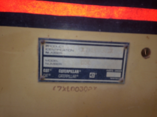 ขายด่วนรถแทรคเตอร์ CAT D3C LGP III สภาพพร้อมใช้งาน ราคา320000 สนใจติดต่อ วรพจน์0813467572