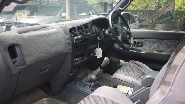 ขาย toyota hilux tiger 4WD