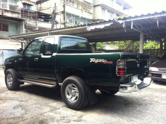 ขาย toyota hilux tiger 4WD