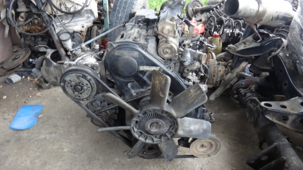 ขายเครื่อง hero 2l 2.45cc  พร้อมเลข 20,000 บาท