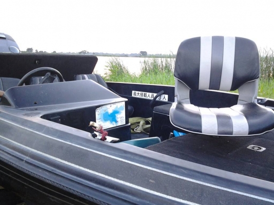 ขายเรือแบส JAVELIN  120 แรงม้า พร้อมเทลเลอร์ 210000