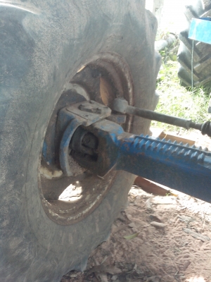 ขาย FORD 8210 ลดราคาลงอีกเหลือ 530000 บาท ขาย FORD 8210 ลดราคาลงอีกเหลือ 530000 บาท