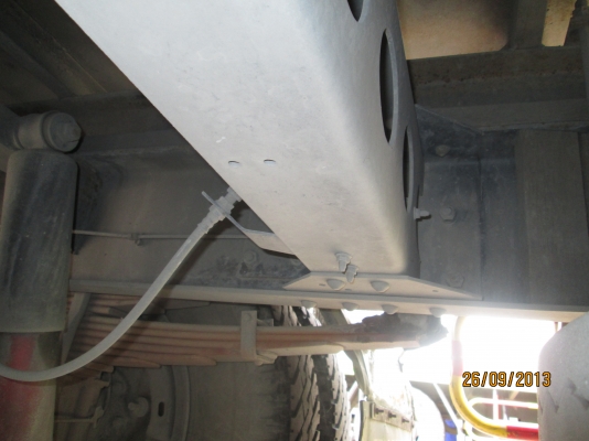 ISUZU-P2เดทก้า-เครื่อง6HH1-7,20เมตร-ตู้10บานไม่มีเสากลาง