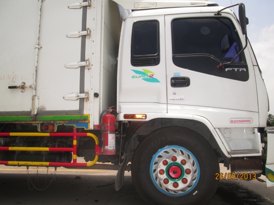 ISUZU-P2เดทก้า-เครื่อง6HH1-7,20เมตร-ตู้10บานไม่มีเสากลาง