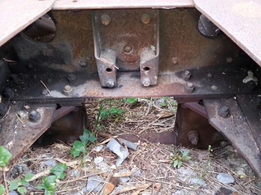 เพลาโบกี้Deca320 เพลาโบกี้Deca320