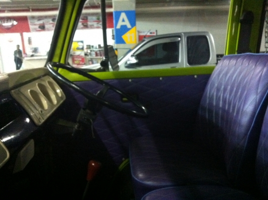 ขายโฟล์คตู้แตงโม ปี 1973 เปิดบาร์พร้อมขาย สอบถามได้ตลอดเวลาค่ะ ขายโฟล์คตู้แตงโม ปี 1973 เปิดบาร์พร้อมขาย สอบถามได้ตลอดเวลาค่ะ