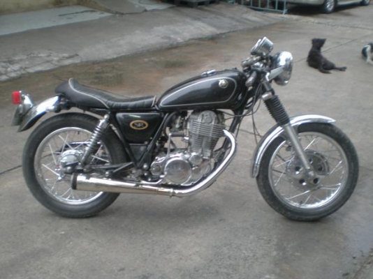 ขาย sr400 คาเเฟ่ ทะเบียน (หล่อๆ) 90000 บาท ด่วน