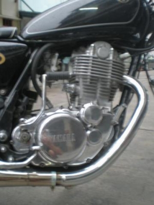 ขาย sr400 คาเเฟ่ ทะเบียน (หล่อๆ) 90000 บาทด่วน